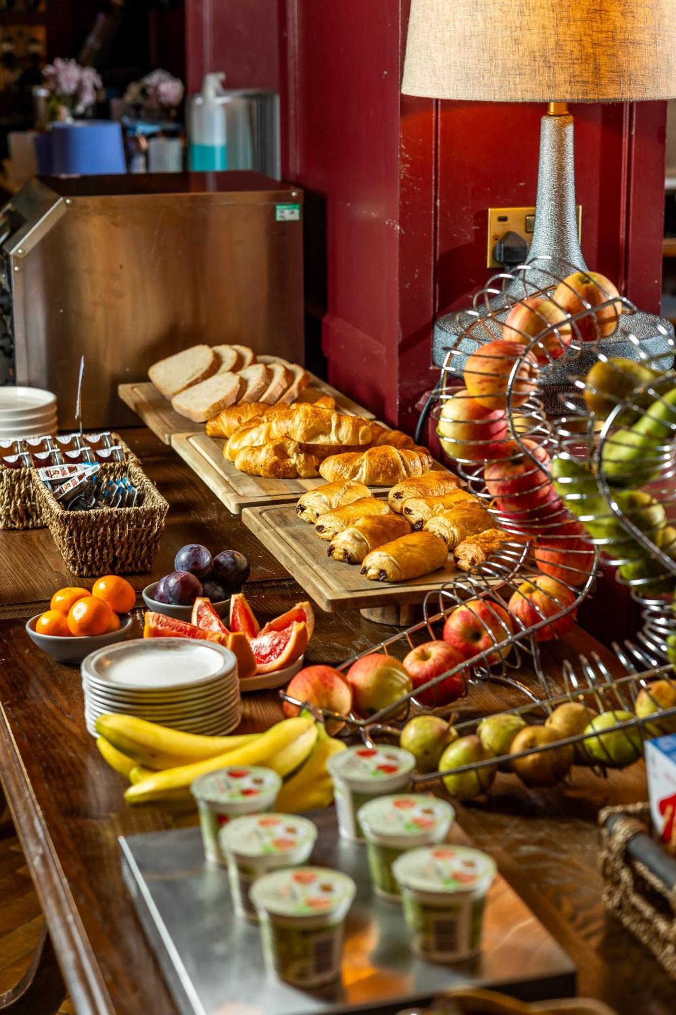 Salisbury Arms Hotel Hertford Luaran gambar